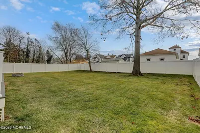 25 Community Place, Long Branch, NJ 07740 - Photo 30