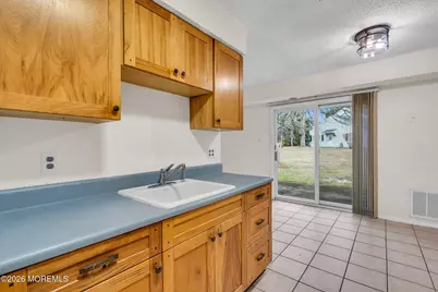 24 S Seas Court, Barnegat, NJ 08005 - Photo 4