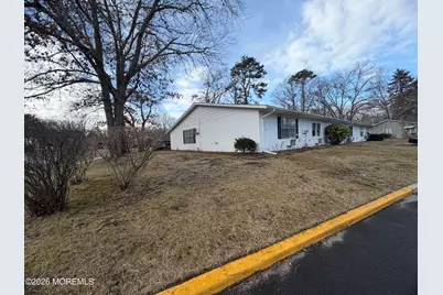 434F Portsmouth Drive, Lakewood, NJ 08701 - Photo 4