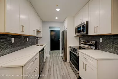 58 Amberly Drive #A, Manalapan Township, NJ 07726 - Photo 4