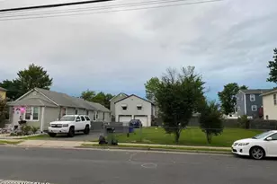 715 Park Ave, Union Beach, NJ 07735 - Photo 20