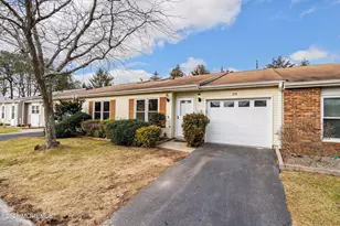 294 Marni Ln, Lakewood, NJ 08701 - Photo 2