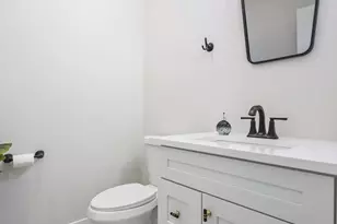 125 Grant Ave, Eatontown, NJ 07724 - Photo 22