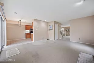 28 Vassar Pl, Morganville, NJ 07751 - Photo 16