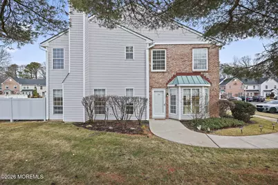 28 Vassar Place, Morganville, NJ 07751 - Photo 4