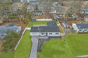 210 Keller St, Bayville, NJ 08721 - Photo 2