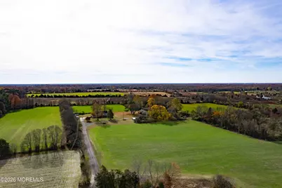 170-174 W Millstream Road, Cream Ridge, NJ 08514 - Photo 12