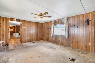 29 Cathy Ct, Jackson, NJ 08527 - Photo 8