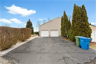 368 S Pine Ave, South Amboy, NJ 08879 - Photo 4