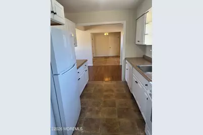 8 View Drive, Brick, NJ 08723 - Photo 6