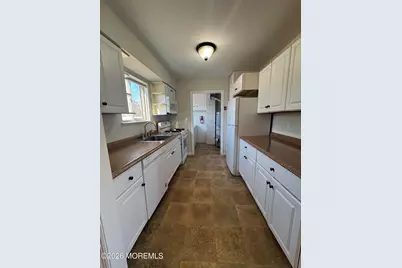 8 View Drive, Brick, NJ 08723 - Photo 4