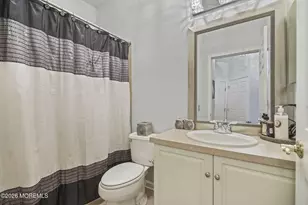 224 Mill Pond Wy, Eatontown, NJ 07724 - Photo 16