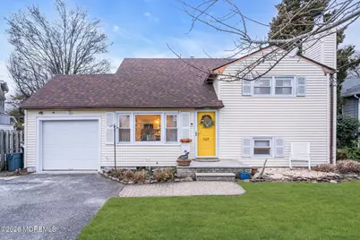 1129 Roe Avenue, Point Pleasant, NJ 08742 - Photo 2