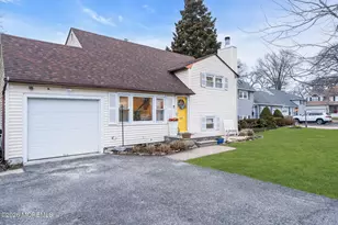 1129 Roe Ave, Point Pleasant, NJ 08742 - Photo 8