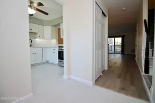 52 Claridge Ct, Freehold, NJ 07728 - Photo 8