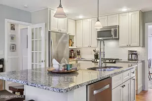 127 Heulitt Rd, Colts Neck Township, NJ 07722 - Photo 4