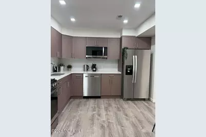 187 Tulip Lane, Freehold, NJ 07728 - Photo 10