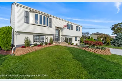 445 S Riverside Drive, Neptune Township, NJ 07753 - Photo 2