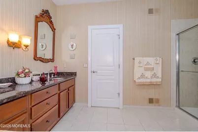 160 Scarborough Way, Marlboro Township, NJ 07746 - Photo 18