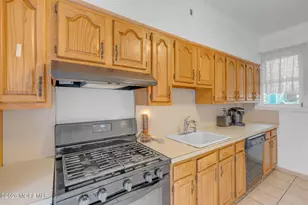 6 Lincoln Pl, East Rutherford, NJ 07073 - Photo 20