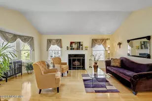 74 Foxwood Rd, Lakewood, NJ 08701 - Photo 6