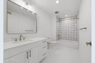 10 Remington Court, Farmingdale, NJ 07727 - Photo 14