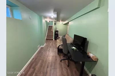 2 Neptune Place, Keansburg, NJ 07734 - Photo 4