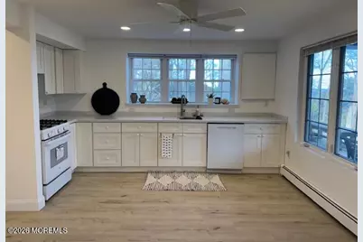 22 Keystone Drive #Lower Unit, Atlantic Highlands, NJ 07716 - Photo 2