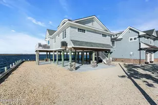 351 W Bayview Dr, Lavallette, NJ 08735 - Photo 2