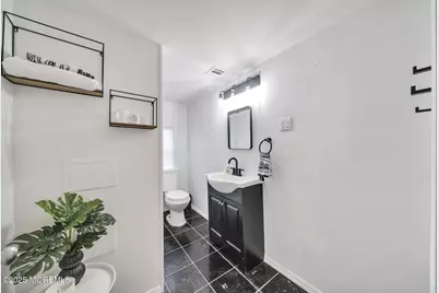 24 Maplewood Avenue, Keansburg, NJ 07734 - Photo 12