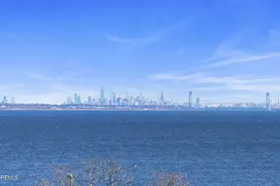 24 Maplewood Ave, Keansburg, NJ 07734 - Photo 1