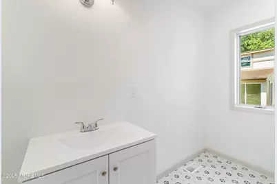 718 Radcliffe Road, Lanoka Harbor, NJ 08734 - Photo 30