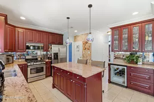 30 Carriage Way, Millstone Township, NJ 08510 - Photo 16