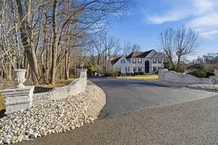30 Carriage Way, Millstone Township, NJ 08510 - Photo 2