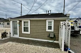 37 E Flamingo Way, Lavallette, NJ 08735 - Photo 16