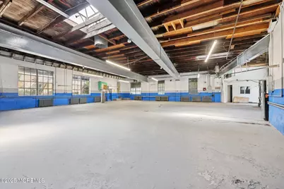 3136 Summit Avenue, Union City, NJ 07087 - Photo 8