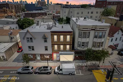 3136 Summit Avenue, Union City, NJ 07087 - Photo 14