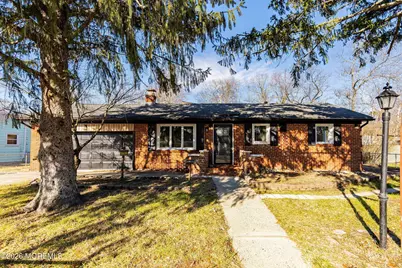 215 Sunset Lane, Howell Township, NJ 07731 - Photo 2