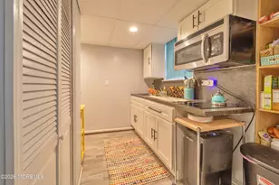 33 Menlo Ave, Metuchen, NJ 08840 - Photo 18