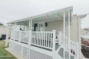 14 Locust Grove, Hazlet Township, NJ 07730 - Photo 20