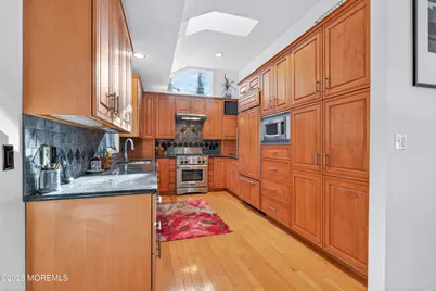 184 Smithburg Road, Manalapan Township, NJ 07726 - Photo 14