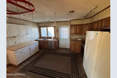 121-123 Stone Road, Union Beach, NJ 07735 - Photo 12