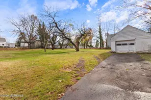 65 Willow Ave, Iselin, NJ 08830 - Photo 32