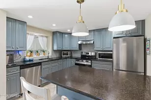 111 W 18th St, Ship Bottom, NJ 08008 - Photo 10