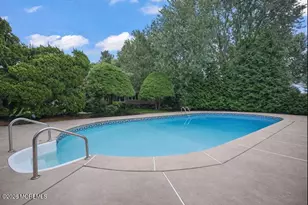 124 Sherwood Dr, Freehold, NJ 07728 - Photo 22