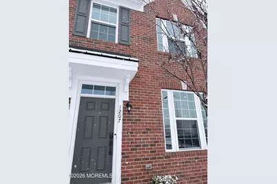 1207 English Lane #1207, Sayreville, NJ 08859 - Photo 2