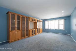 42 Buttonwood Ct, Lakewood, NJ 08701 - Photo 6
