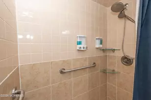 42 Buttonwood Ct, Lakewood, NJ 08701 - Photo 20