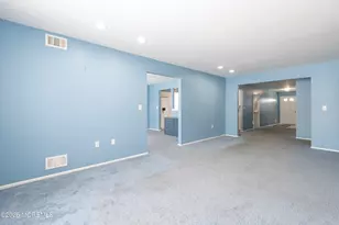 42 Buttonwood Ct, Lakewood, NJ 08701 - Photo 8