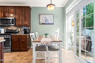 206 Hawthorne Ln, Barnegat, NJ 08005 - Photo 10